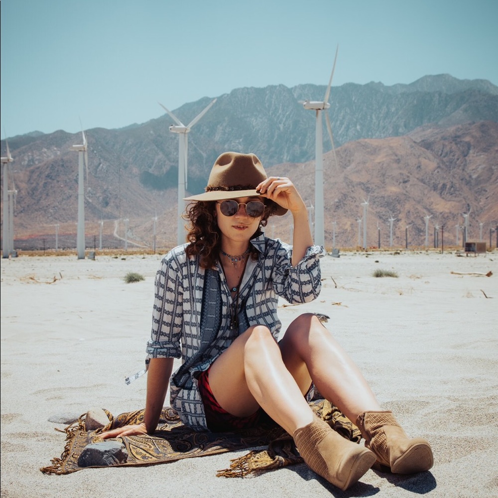 Blue and White Classic Tunic 🌊